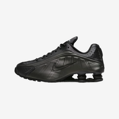 Nike Shox R4 Men's Lifestyle Sneakers