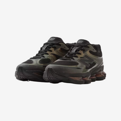 New Balance ABZORB 2000 Men's Lifestyle Sneakers