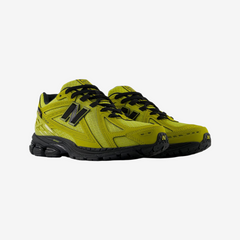 New Balance 1906R Men's Lifestyle Sneakers