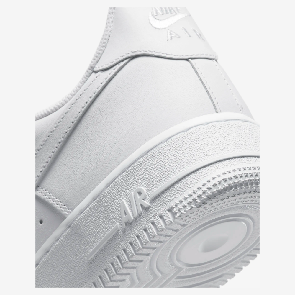 Nike Air Force 1 Men's Lifestyle Sneakers