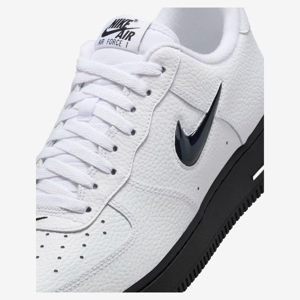 Nike Air Force 1 Men's Lifestyle Sneakers