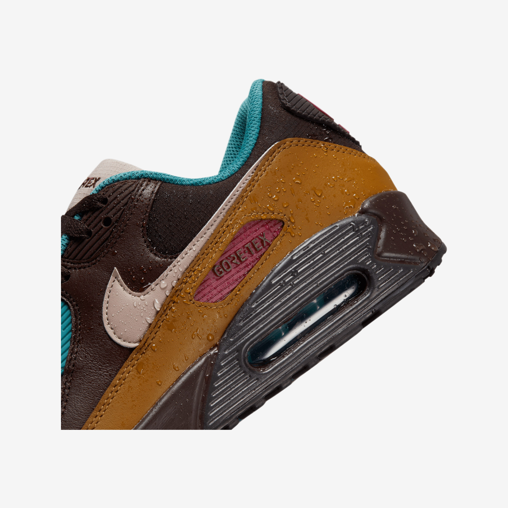 Nike Air Max 90 GORE-TEX Men's Lifestyle Sneakers