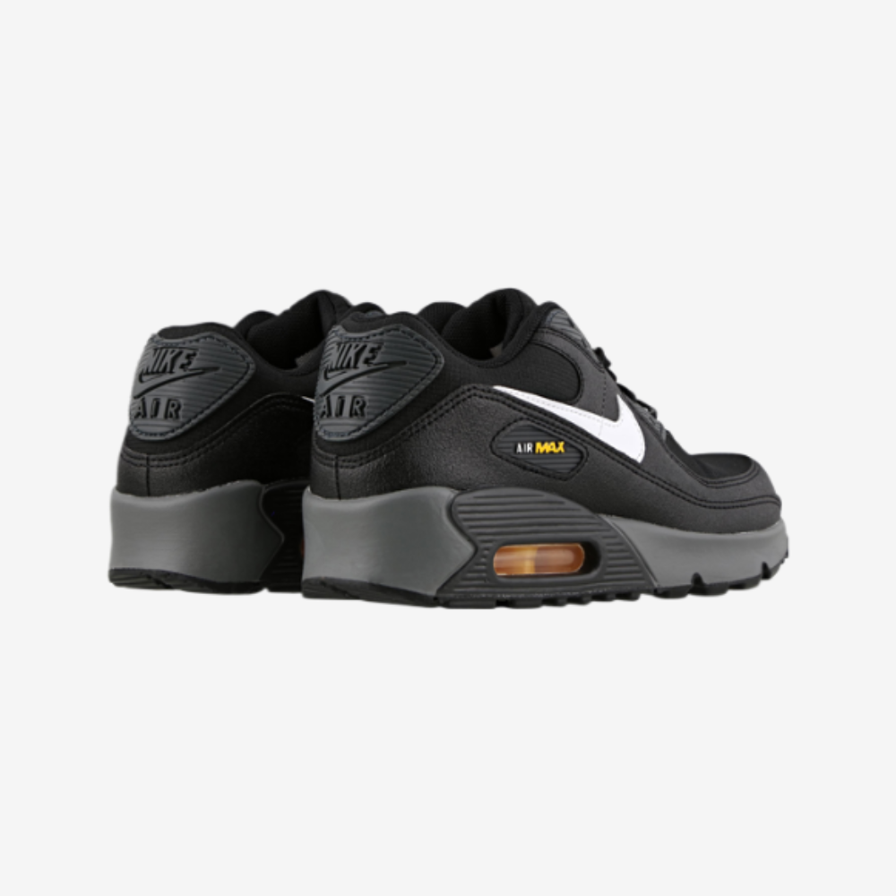 Nike Air Max 90 Next Nature Older Kids' Fashion Sneakers