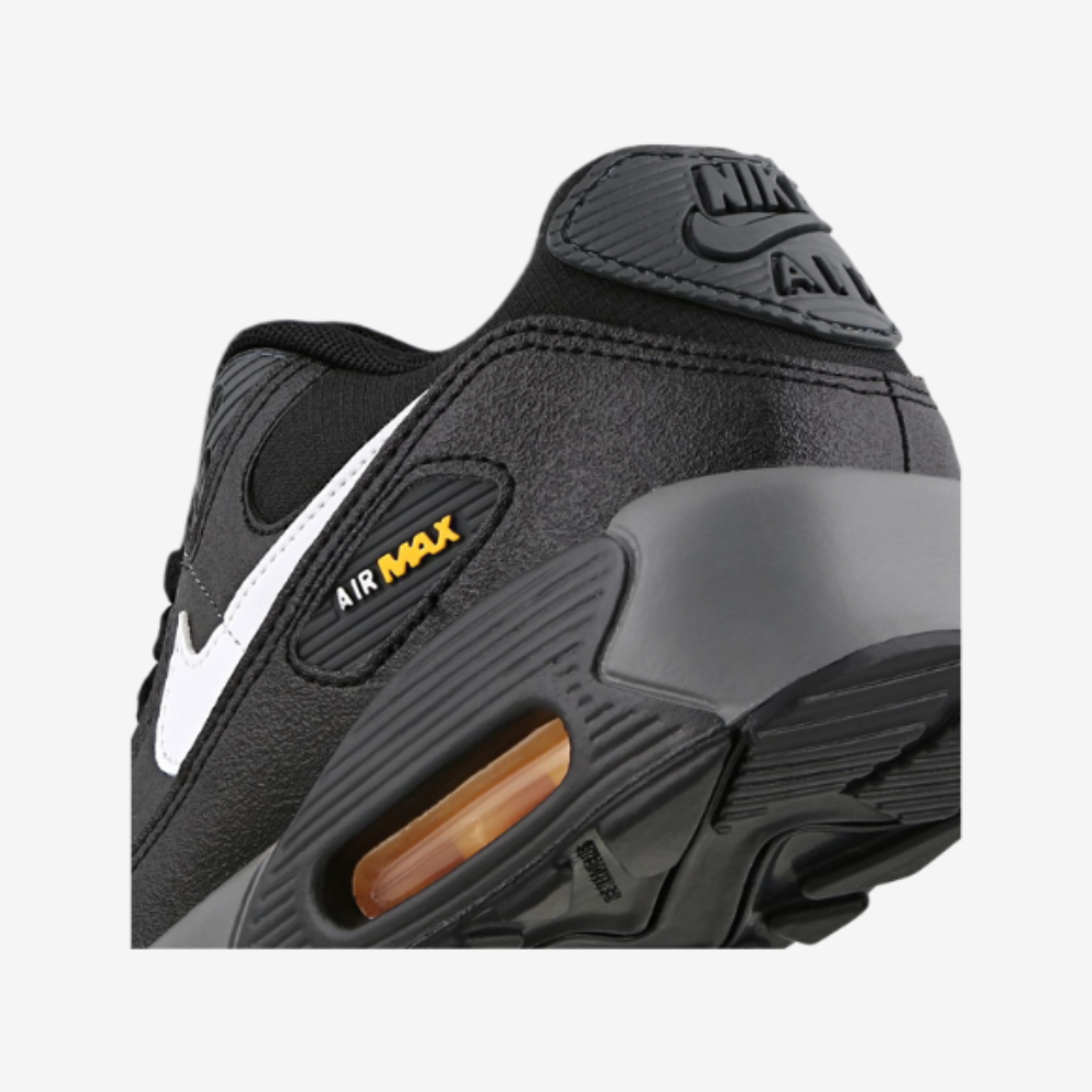 Nike Air Max 90 Next Nature Older Kids' Fashion Sneakers