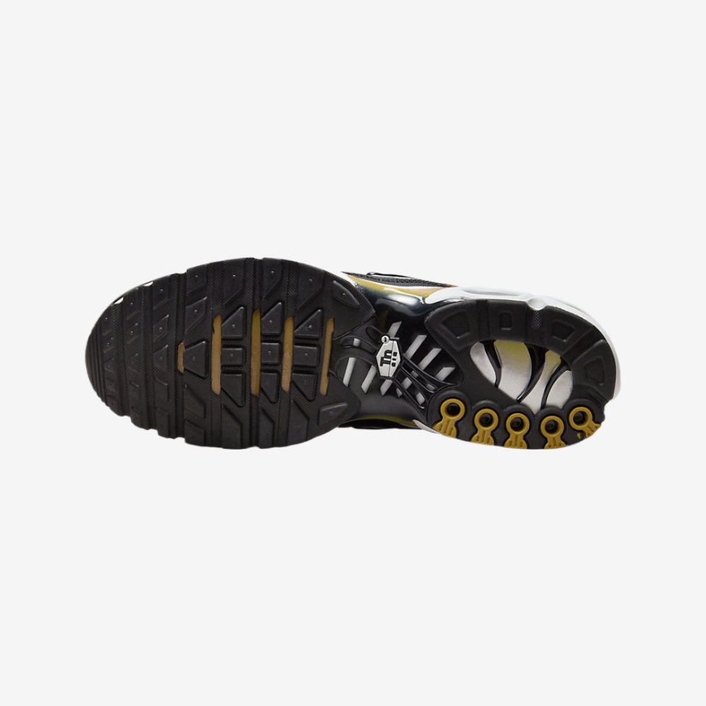 Nike Air Max Plus Men's Lifestyle Sneakers