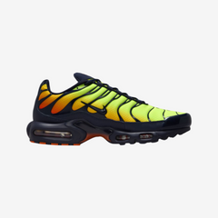 Nike Air Max Plus Men's Lifestyle Sneakers