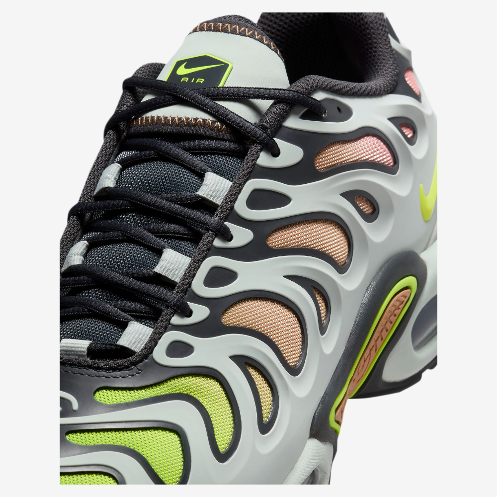 Nike Air Max Plus Drift Men's Sneakers