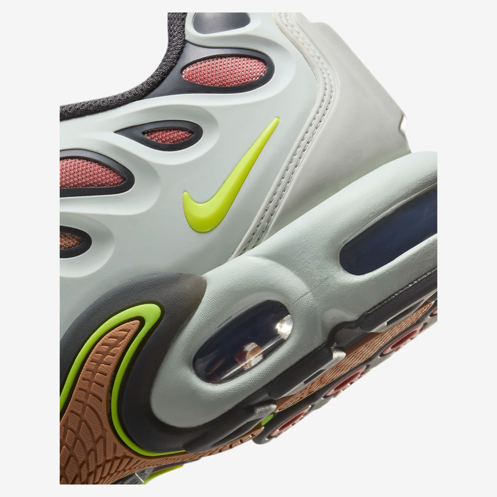 Nike Air Max Plus Drift Men's Sneakers