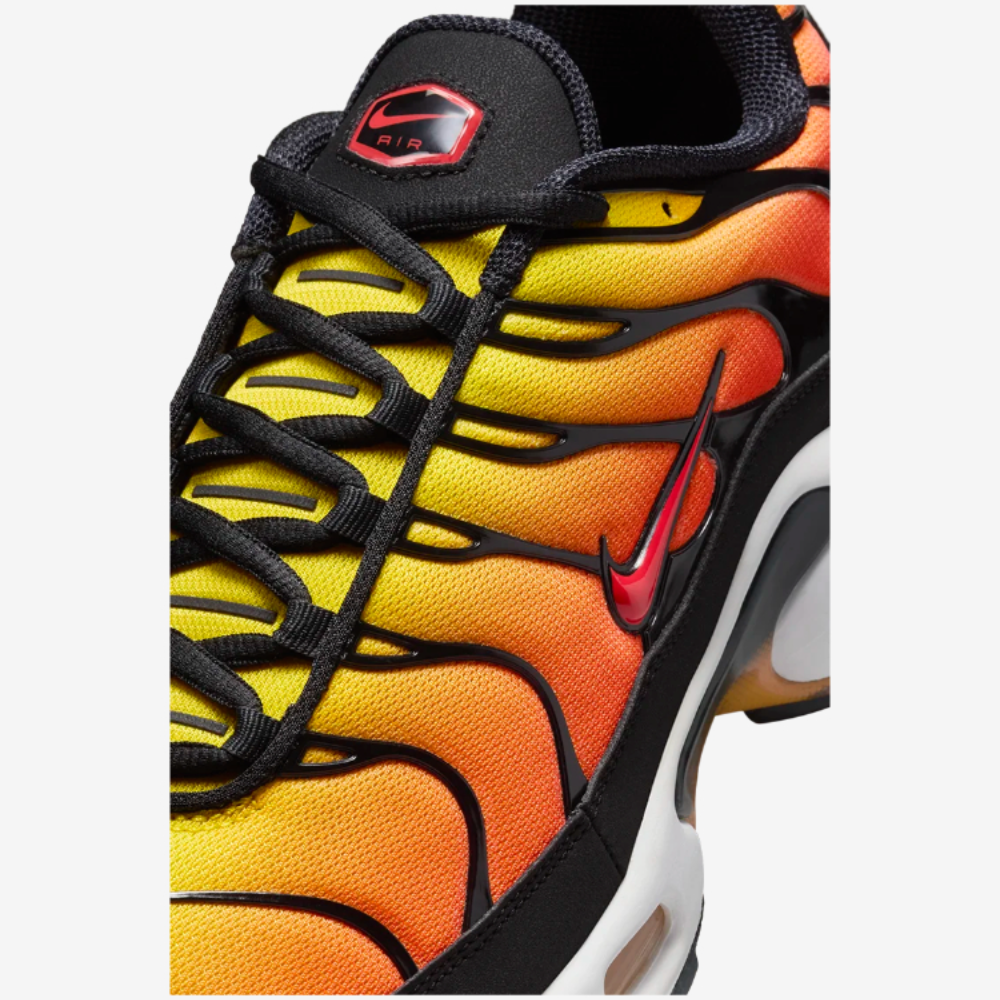 Nike Air Max Plus Men's Lifestyle Sneakers