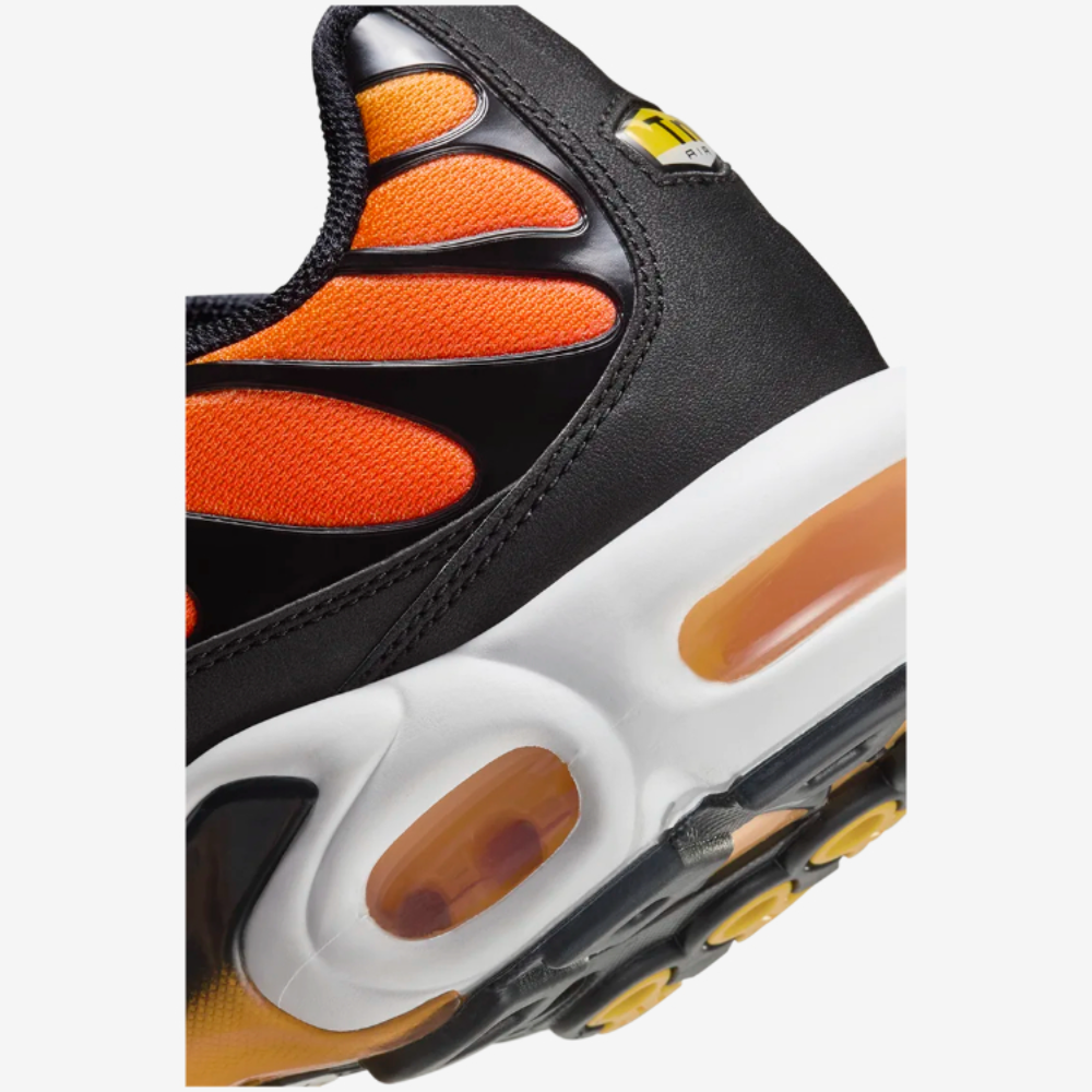 Nike Air Max Plus Men's Lifestyle Sneakers