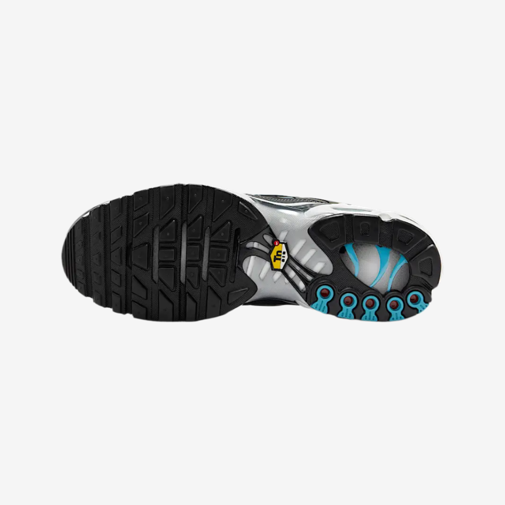 Nike Air Max Plus Men's Lifestyle Sneakers