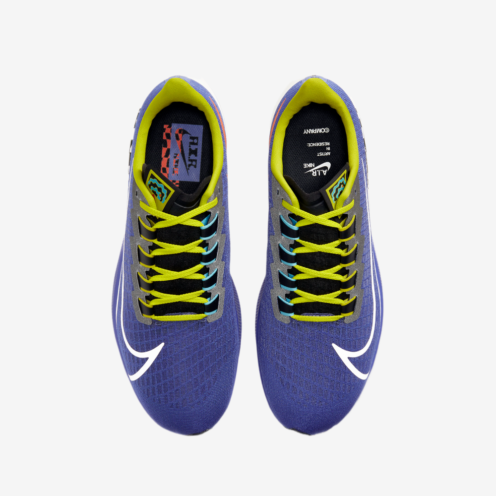 Nike Air Zoom Pegasus 37 A.I.R. Chaz Bear Men's Running Sneakers