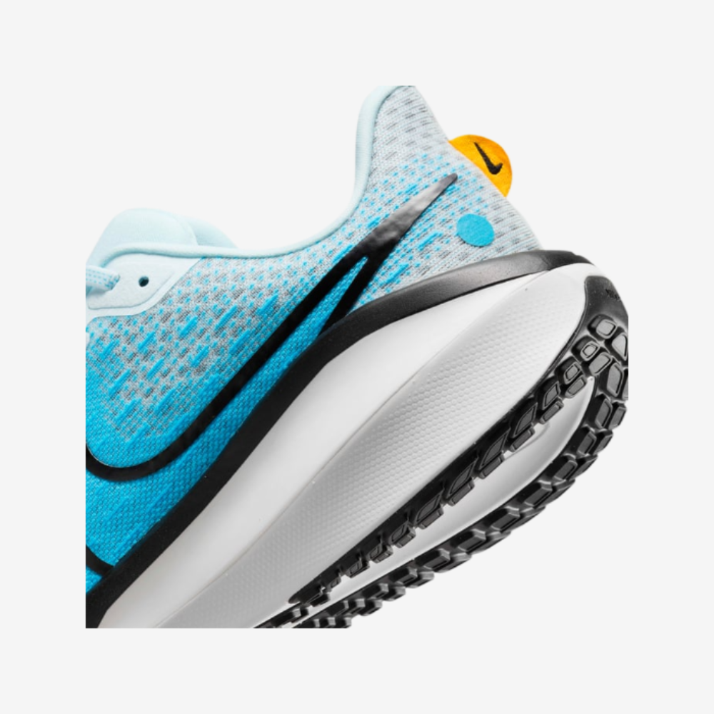 Nike Air Zoom Vomero 17 Men's Road Running Sneakers