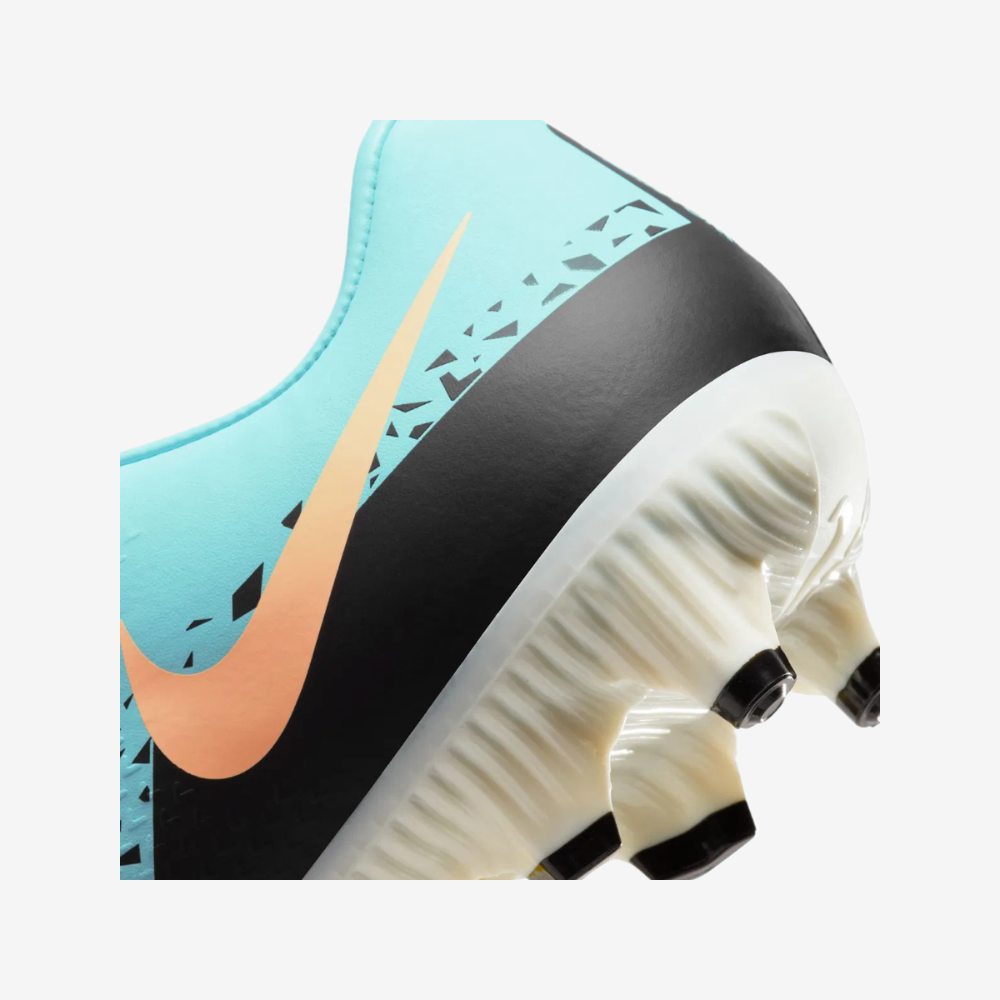 Nike Phantom GT2 Academy FG/MG Men's Football Cleats