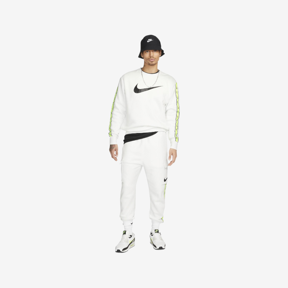 Nike Sportswear Repeat Fleece Men's Cargo Sweatpants