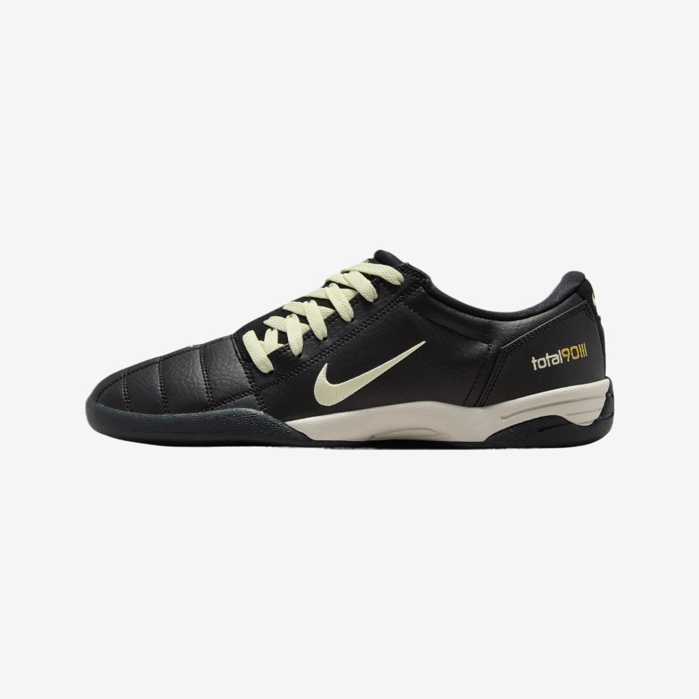 Nike Total90 Men's Lifestyle Sneakers