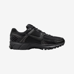 Nike Zoom Vomero 5 Men's Lifestyle Sneakers