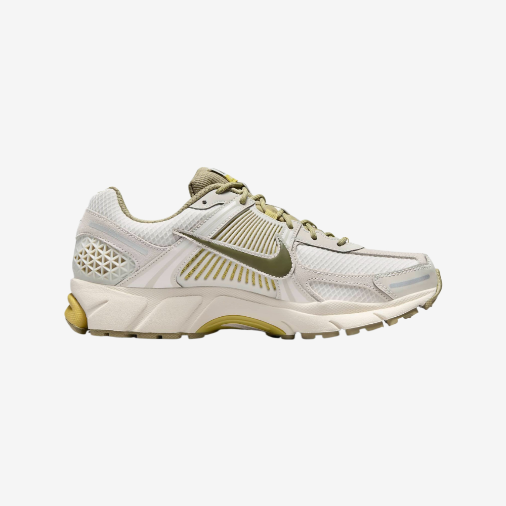 Nike Zoom Vomero 5 Men's Trainers Sneakers Shoes