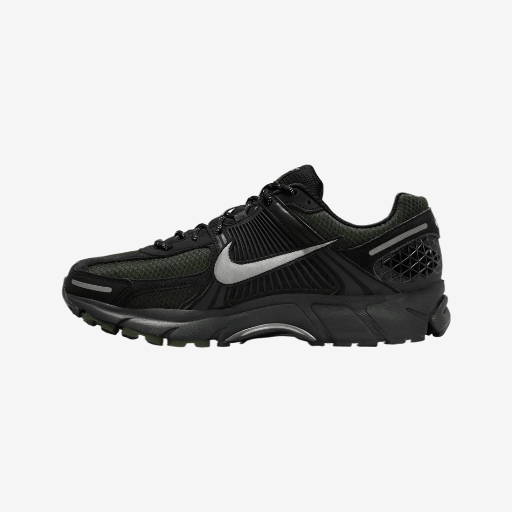 Nike Zoom Vomero 5 Men's Lifestyle Sneakers